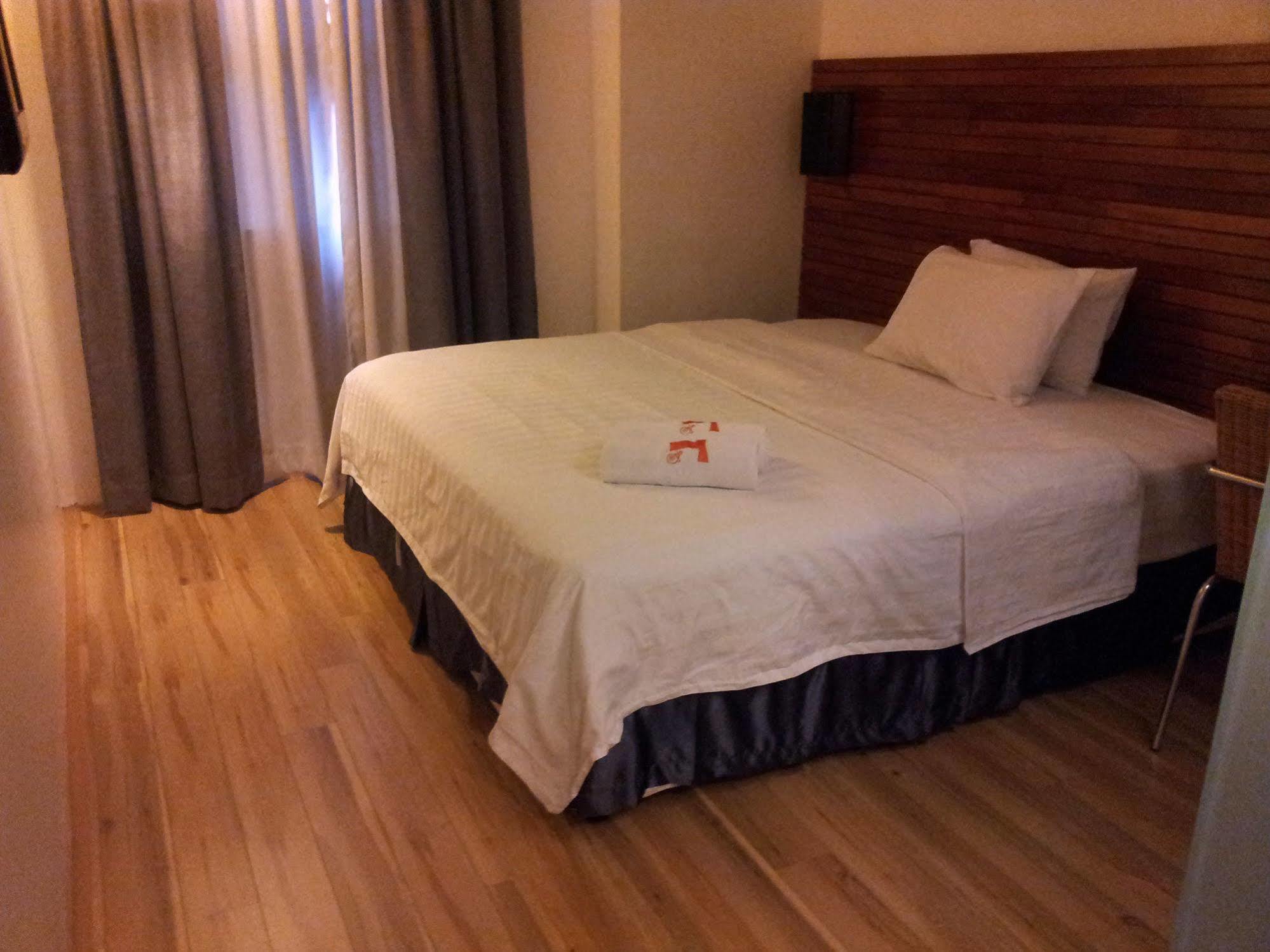 Hotel T Tandop 2*